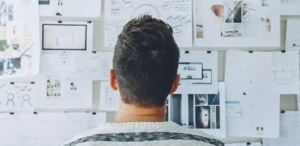 An image uploaded to Strapi called services/evaluation/it-evaluation